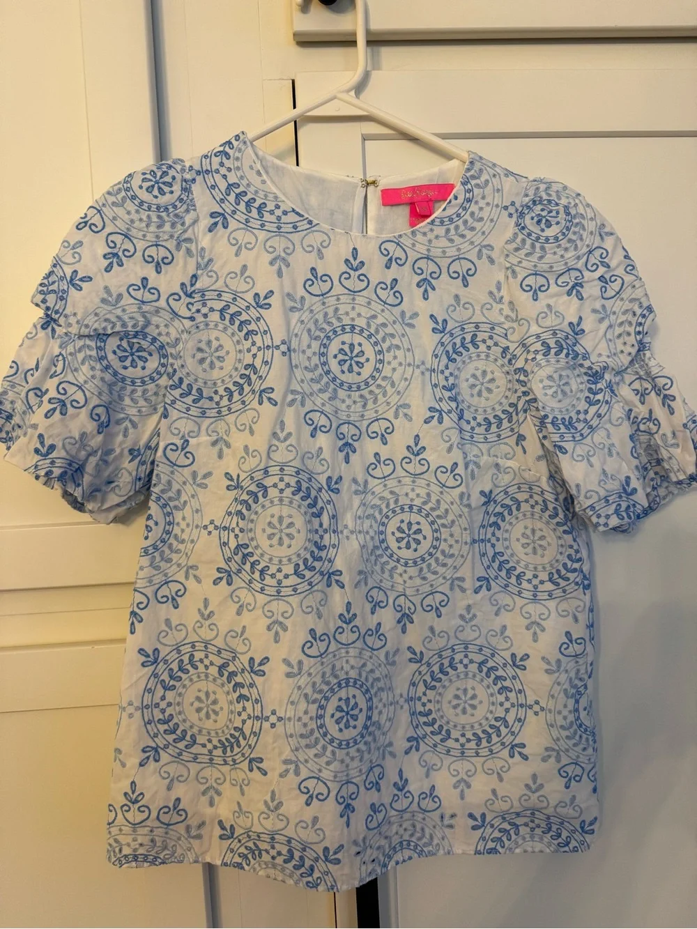 Lilly Pulitzer Embroidered Puff Sleeve Blouse